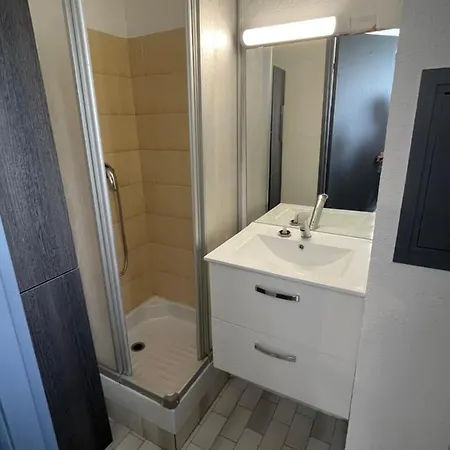 Port Camargue Studio Pour 3 Personnes N1 54 Le Grau-du-Roi